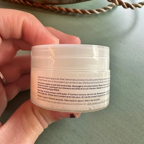 Nature Lab Perfect Clean 2 in 1 Scalp Scrub and Clarifying Shampoo - Picture 5 of 7